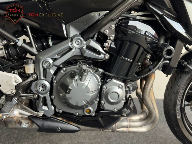 kawasaki - z900