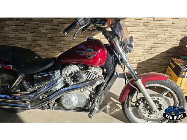 honda - vt-1100-c-shadow