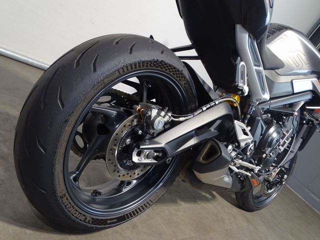 triumph - street-triple-rs