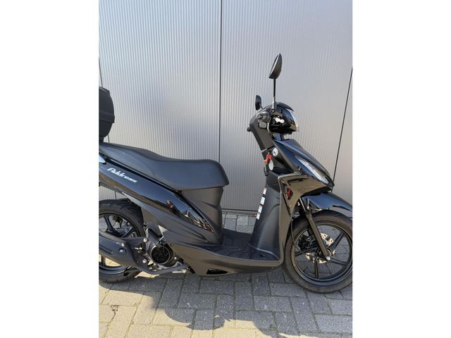 suzuki - address-110