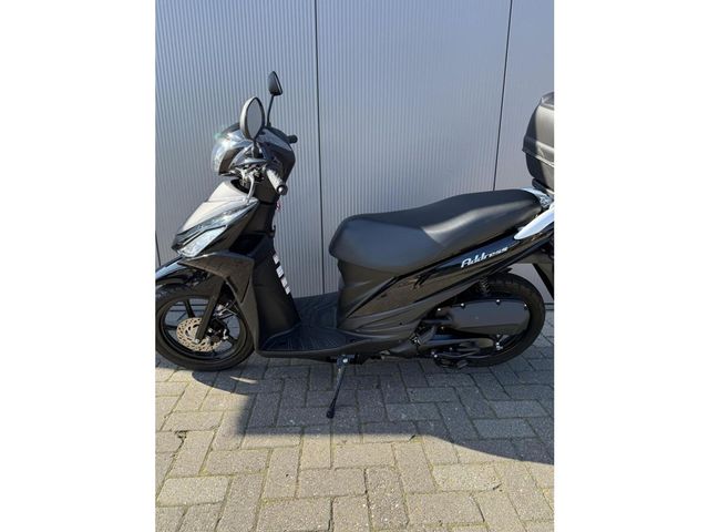 suzuki - address-110