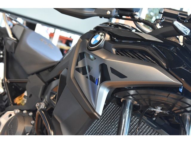 bmw - f-800-gs-triple-black-abs