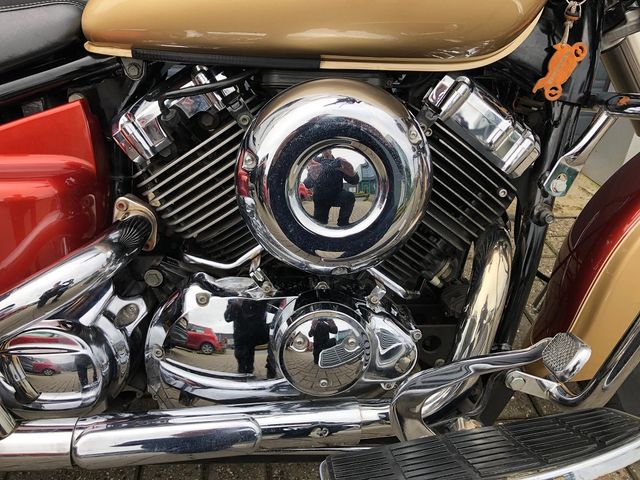 yamaha - xvs-650-a-dragstar-classic