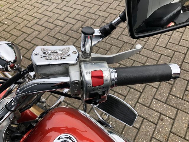 yamaha - xvs-650-a-dragstar-classic