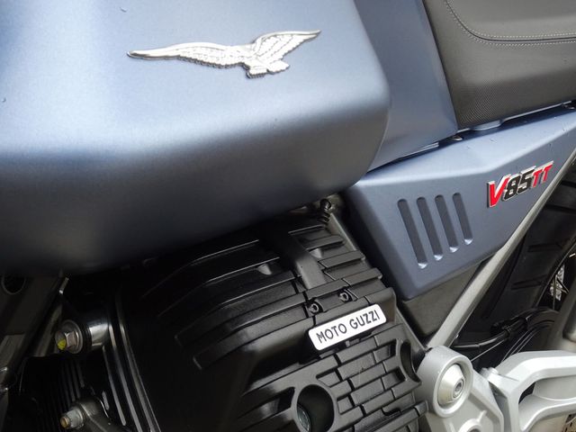 moto-guzzi - v-85-tt