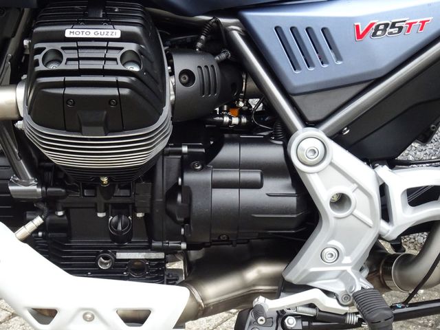 moto-guzzi - v-85-tt