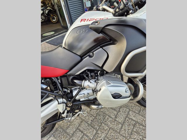 bmw - r-1200-gs-adventure