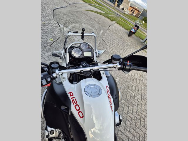 bmw - r-1200-gs-adventure