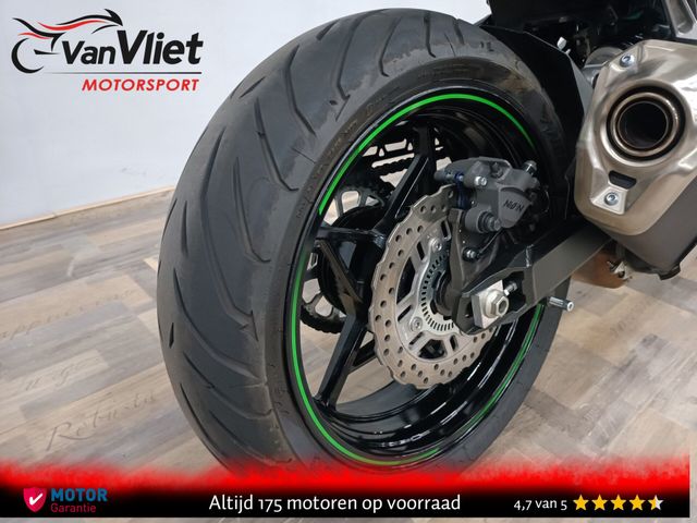 kawasaki - z900