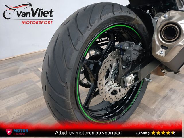 kawasaki - z900
