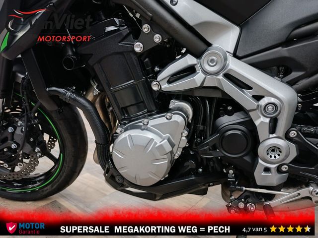 kawasaki - z900