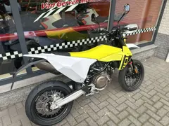 Husqvarna 701 Supermoto 2026 nieuw – foto 3 van 3