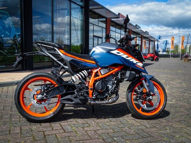 ktm - 390-duke