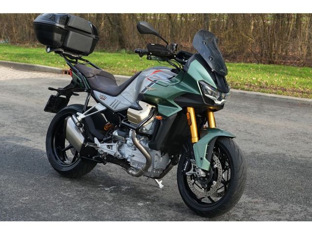 moto-guzzi - v-100-mandello-s