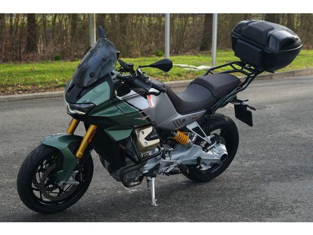 moto-guzzi - v-100-mandello-s