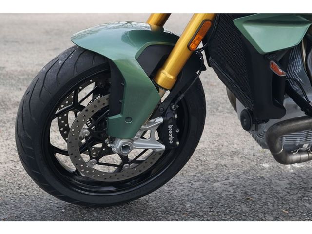 moto-guzzi - v-100-mandello-s