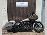 HARLEY-DAVIDSON ROAD GLIDE FLTRI