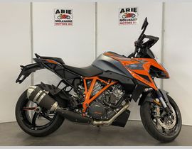 KTM 1290 Super Duke GT 2023 nieuw