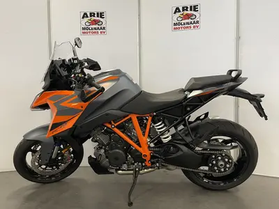 KTM 1290 SUPER DUKE GT – foto 2