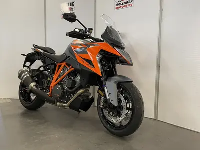 KTM 1290 SUPER DUKE GT – foto 4