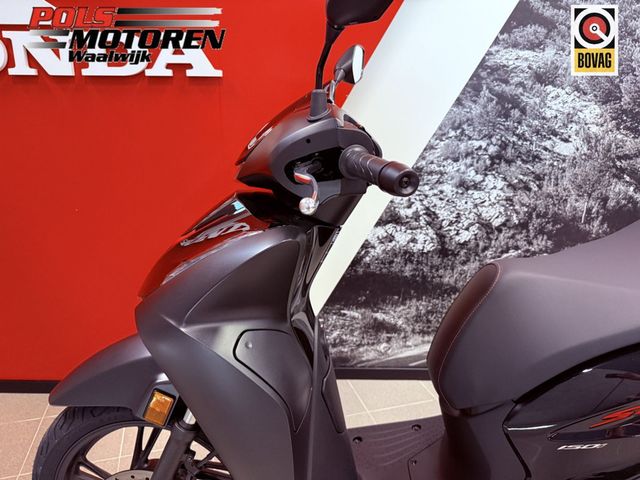 honda - sh-150i-c-abs
