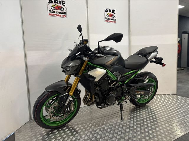 kawasaki - z900