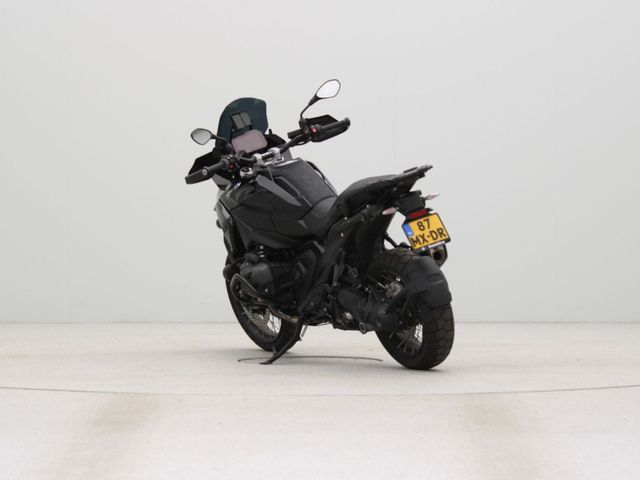 bmw - r-1300-gs