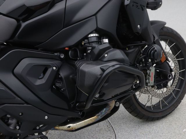 bmw - r-1300-gs