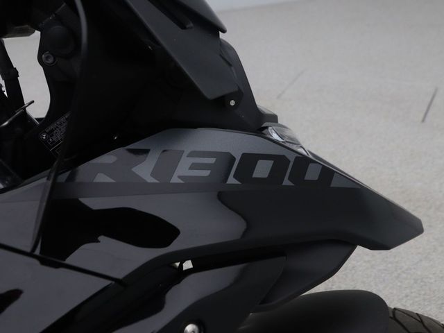bmw - r-1300-gs