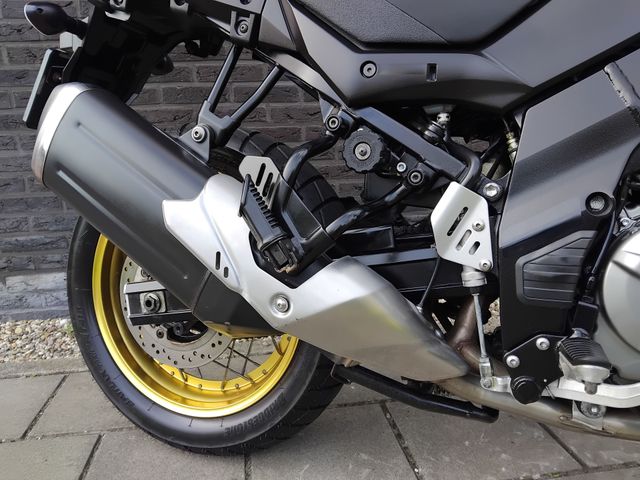 suzuki - v-strom-650-xta