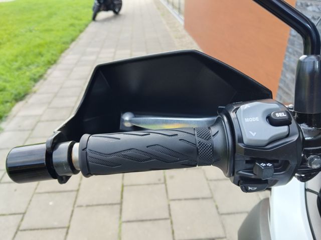 suzuki - v-strom-650-xta