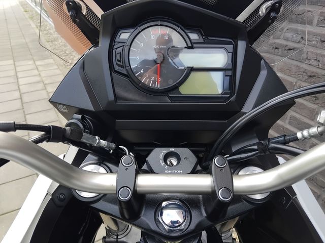 suzuki - v-strom-650-xta