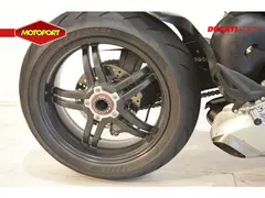 Ducati Streetfighter V4 SP 2022 occasion – foto 12 van 20