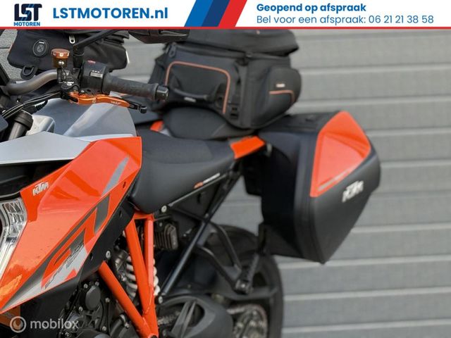 ktm - 1290-super-duke-gt