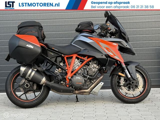 ktm - 1290-super-duke-gt