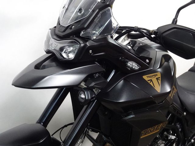 triumph - tiger-900-bond-edition