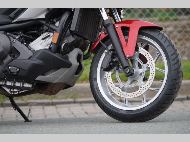 honda - nc-750-x-dct