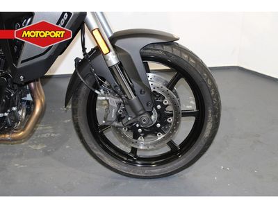 SUZUKI V-STROM 800 – foto 4