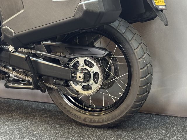 honda - crf-1100-l-africa-twin-dct