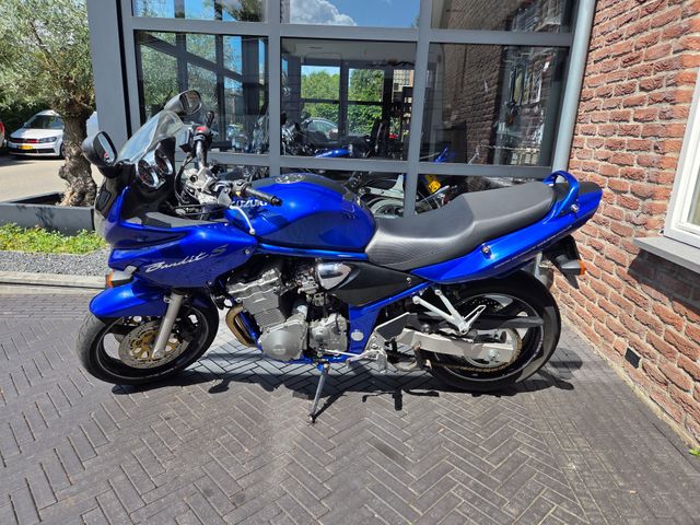 suzuki - gsf-600-s-bandit