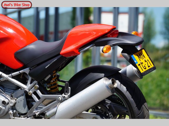 ducati - m-1000-monster