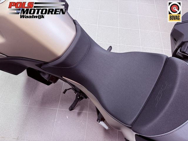 honda - nt-1100