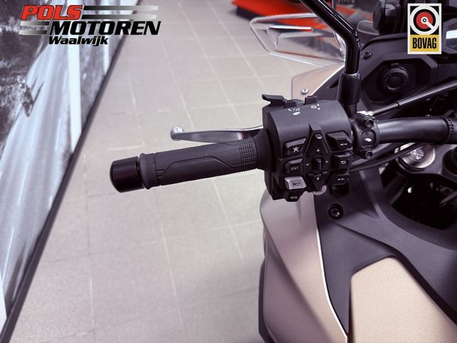 honda - nt-1100