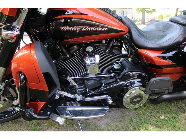 harley-davidson - street-glide-flhxi