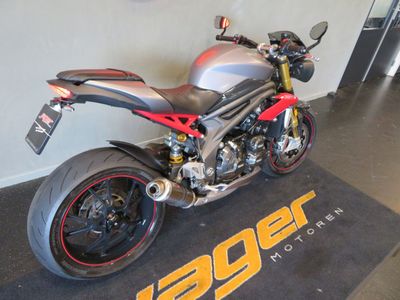 TRIUMPH SPEED TRIPLE R – foto 3