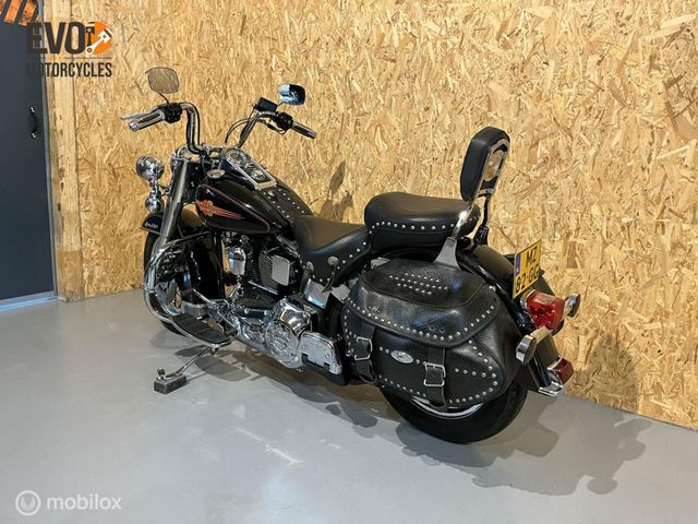 harley-davidson - heritage-softail