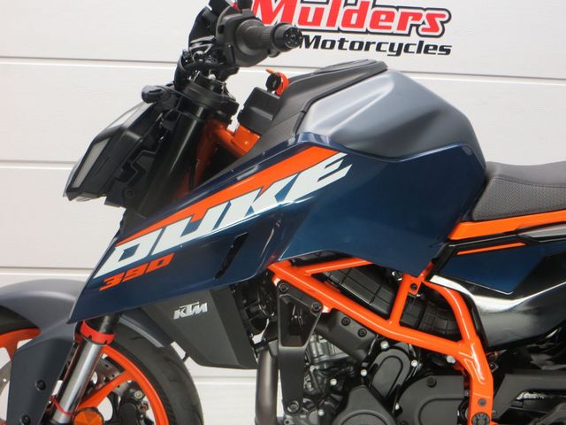 ktm - 390-duke-abs