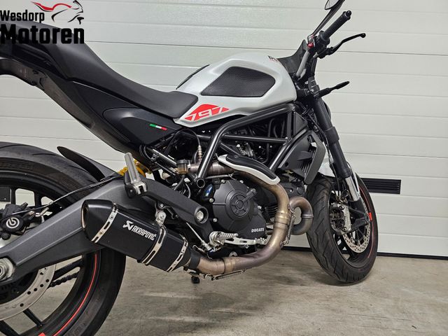 ducati - monster-797