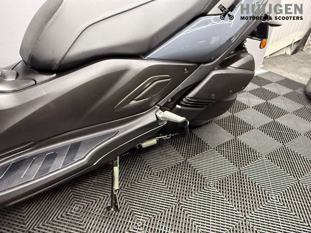 yamaha - tricity-300