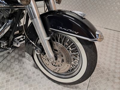 HARLEY-DAVIDSON ROAD KING CLASSIC FLHRCI – foto 3